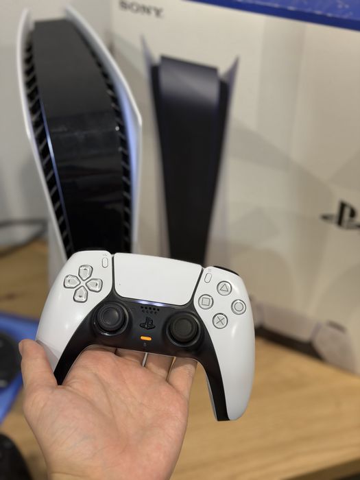 PlayStation 5 FAT 825Gb