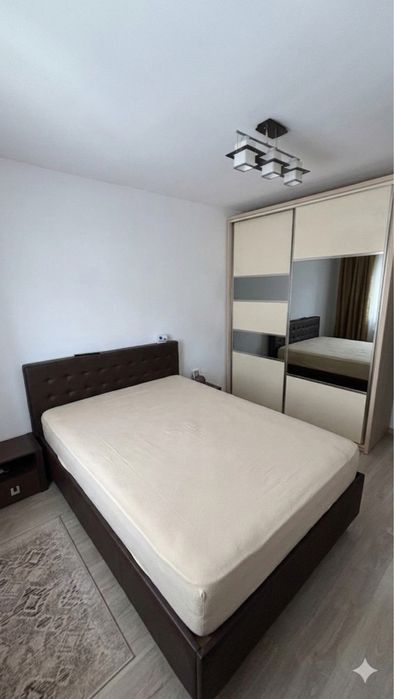 Apartament 3 camere de inchiriat