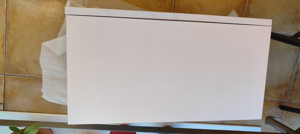 Raft Suspendat cu Sertar, Alb - Ideal pentru un Plus de Spațiu!