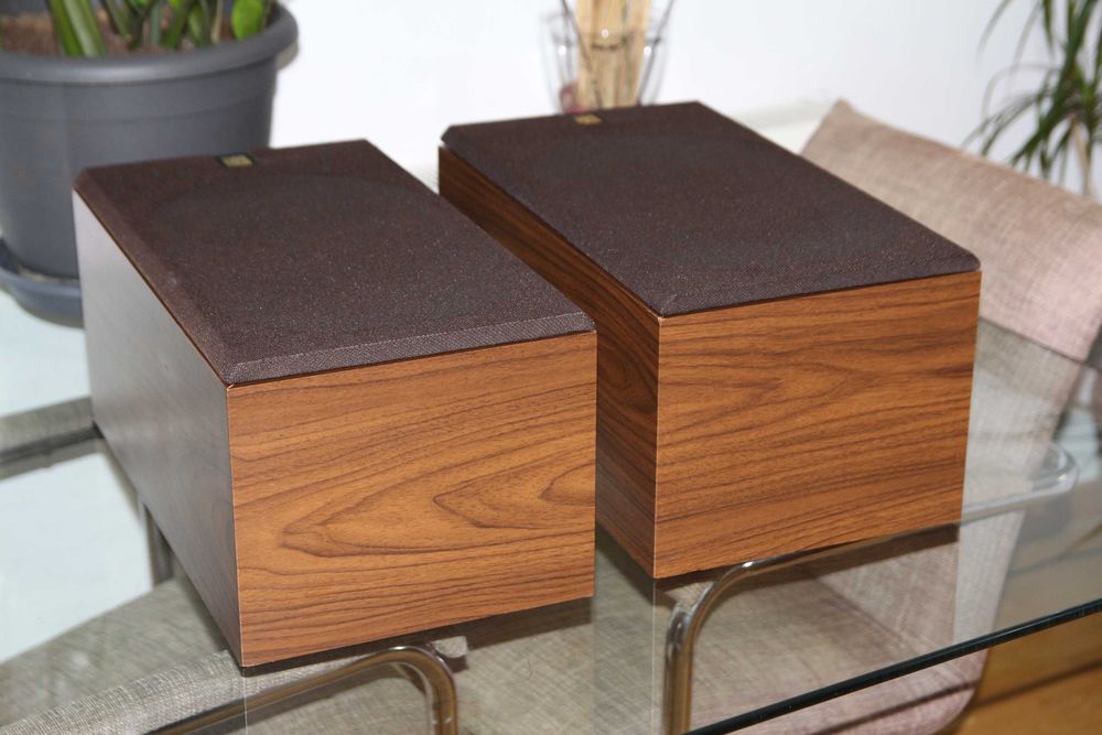 Pereche boxe englezesti Celestion Ditton 110 BR.