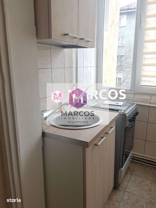 Apartament 2 camere semidecomandat, et.2, Lunca, ID 738