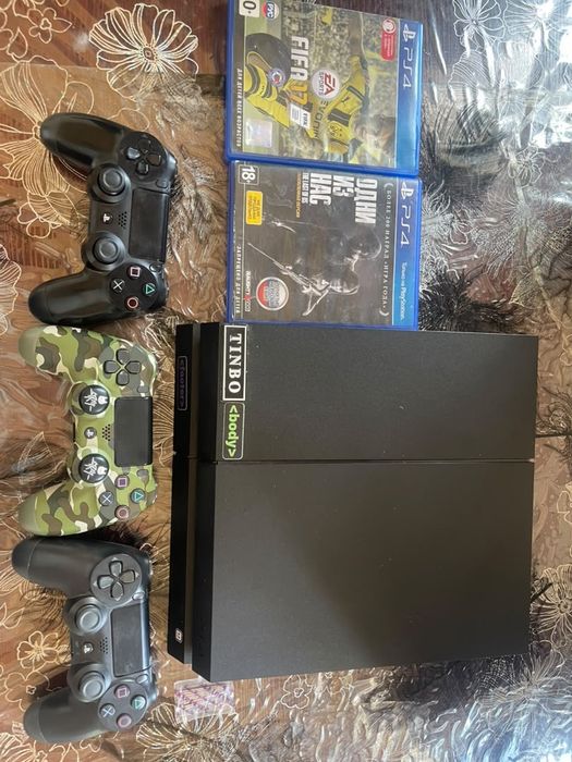 Playstation 4 Fat