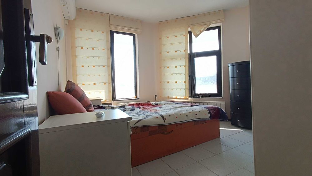 Продава се Къща в Варна, Център - 232 кв.м за 1187 €/кв.м - Снимка #10