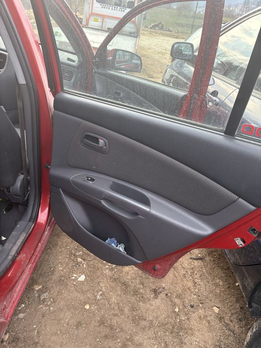 Киа Рио На части