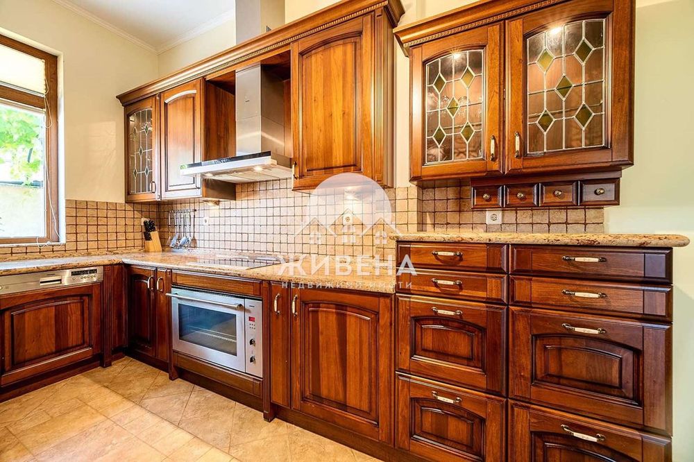 Продава се Къща в Варна, м-т Евксиноград - 660 кв.м за 1288 €/кв.м - Снимка #7