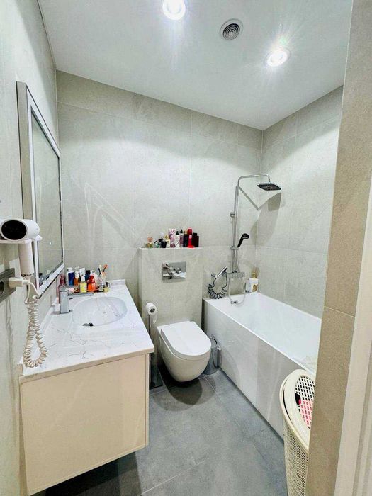 Просторная квартира в ЖК City Life, 3 комнаты, 106 м²