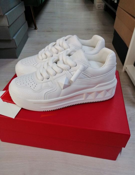 Adidasi Valentino One Stud XL PREMIUM FULL BOX