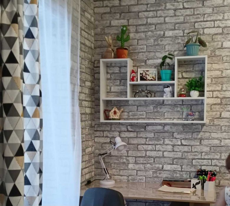 Полка настенная для книг лдсп