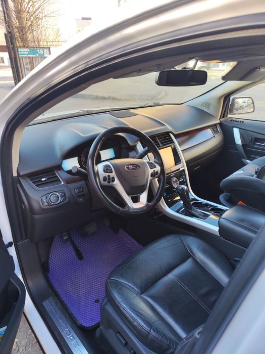 Продам авто Ford EDGE пробег 85 000