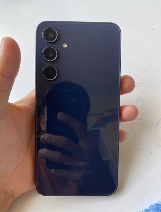 Samsunga a35 sotiladi