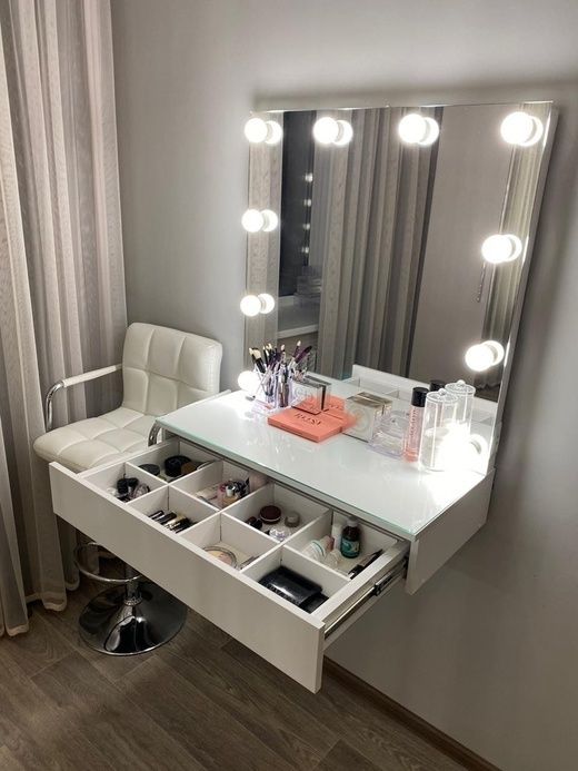 Зеркала с освещением