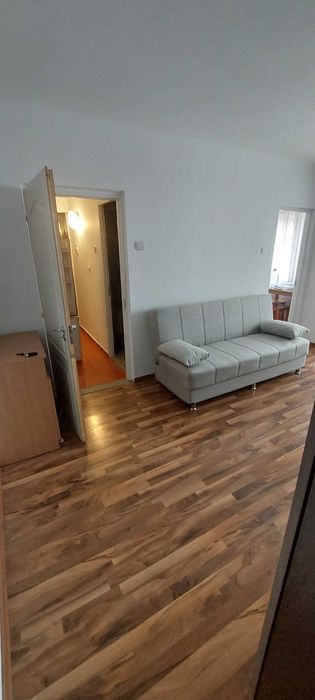 Vand garsoniera in Ramnicu Valcea.