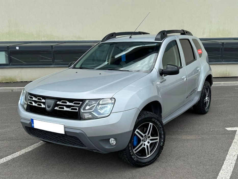 Vand/Schimb Dacia Duster 1.5DCi/4x4 la buton/Navi/Clima/Car-Play/Euro 6/Stare foarte buna!