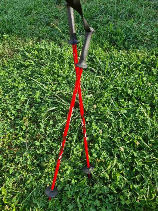 Детски ски обувки и щеки