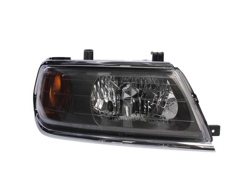 Far Mitsubishi Pajero Sport 1996-2008 - Stanga sau Dreapta