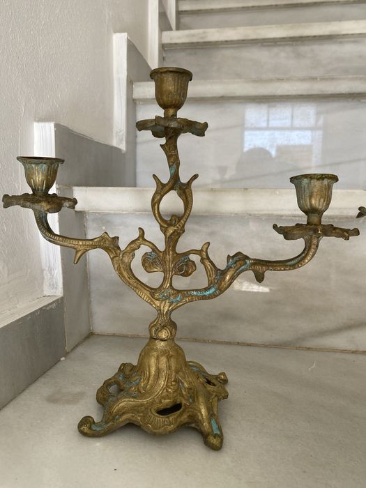 Doua perechi de sfetnice din bronz de la inceputul anilor60’
