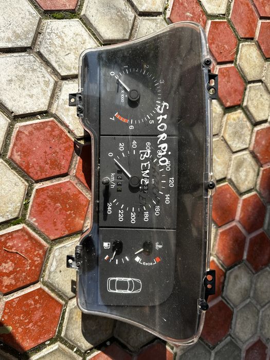 Ceasuri bord Ford Scorpio