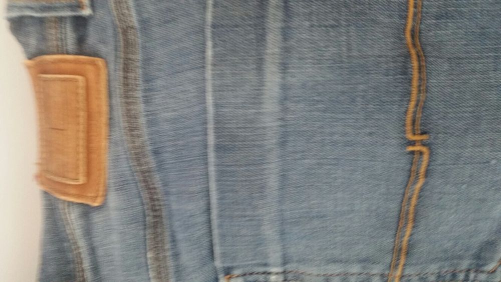 Оригинални дънки