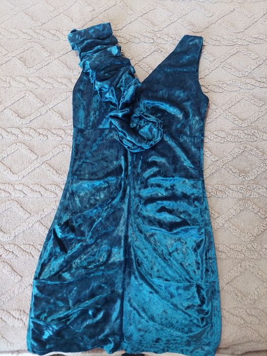 Красивые платья для праздника