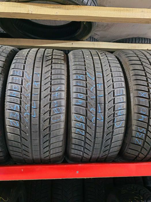 4 anvelope 235/40 R18 Continental