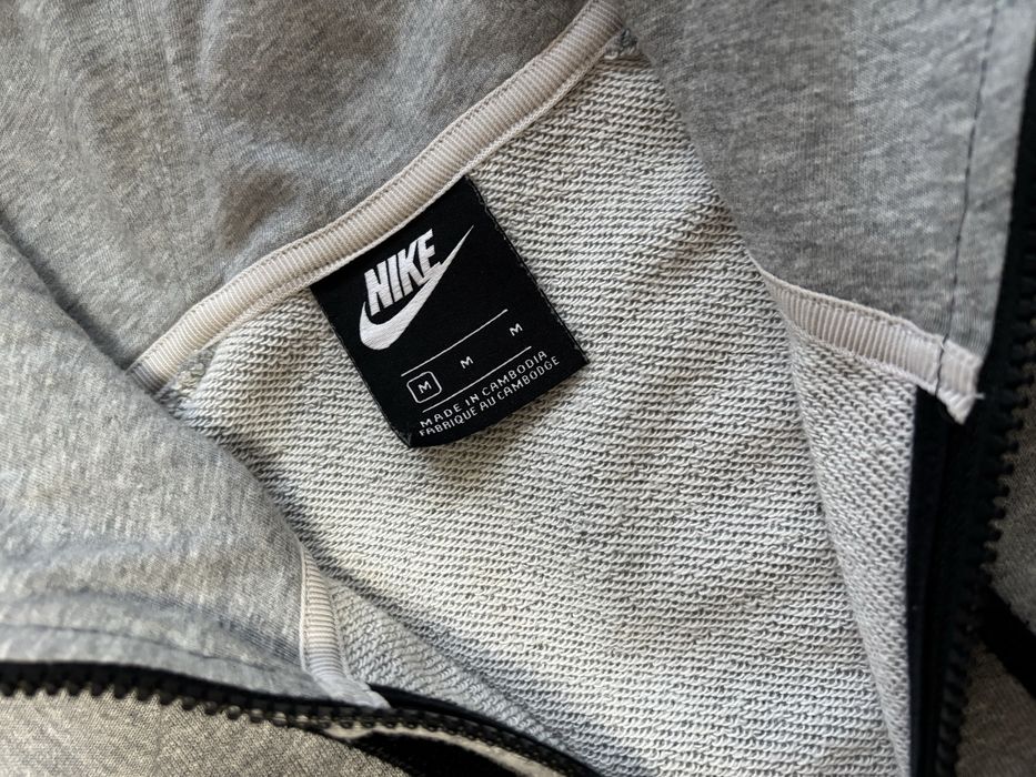 Nike мъжки суичър М размер