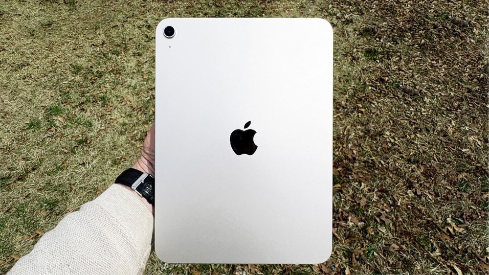 Tabletă Apple iPad Generația 11, stare excelentă, ca nouă, garantie, baterie 100%
