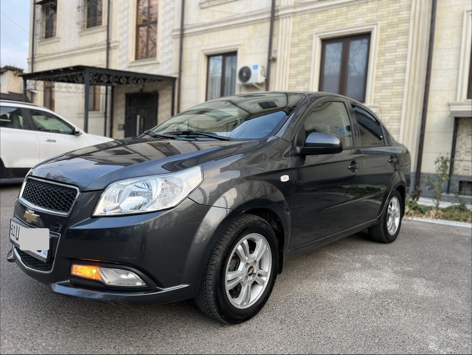 Продается своя NEXIA 3, 2 позиция 2018 года