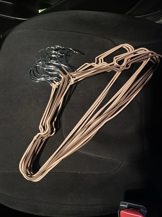 Вешалки/ілгіштер 14 штук