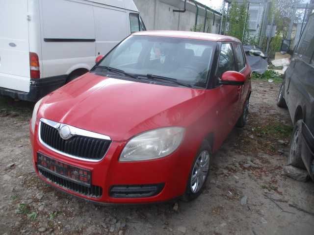 Piese dezmembrez SKODA FABIA 2 an 2009 motor 1,2 benzina