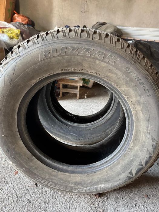 Резина от прадо,