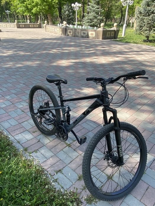 Продам велосипед двух подвес