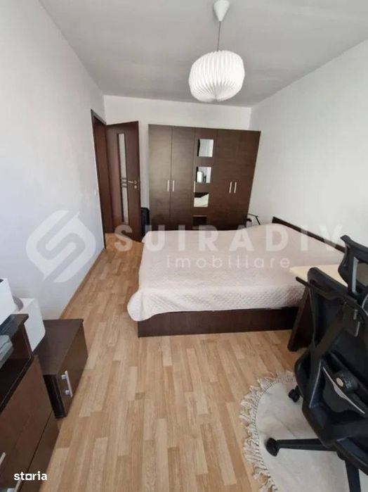 Casa tip duplex, curte separata de 350 mp, 3 parcari- Floresti