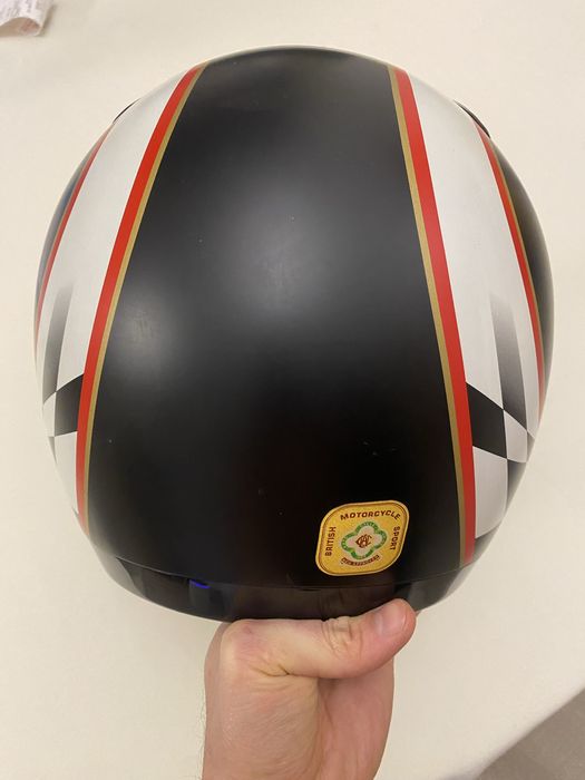 Каска Suomy Размер М