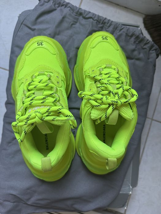 Balenciaga triple S originali