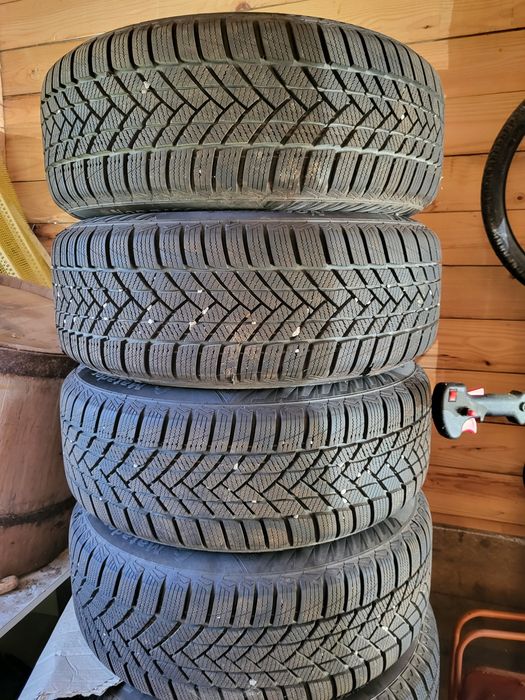 Jenti aluminiu cu anvelope