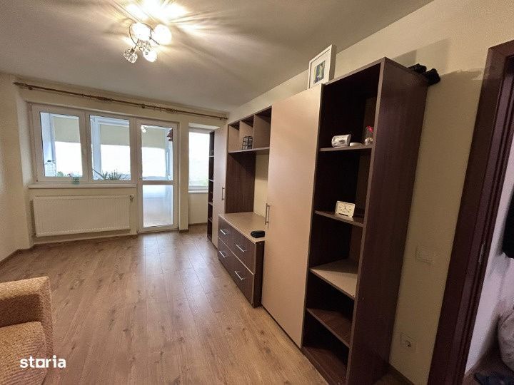 Apartament 2 camere Renovat Total, zona Garii. Suprafata 48mp.