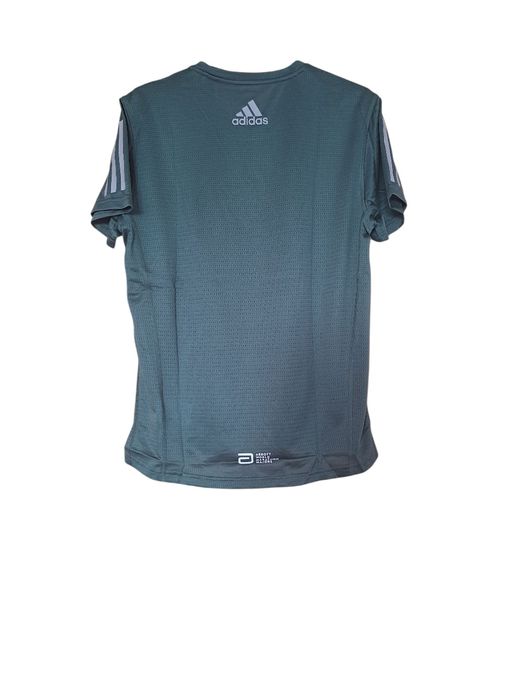 Tricou sport, mărimi diferite
