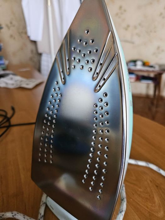 Утюг Braun Freestyle