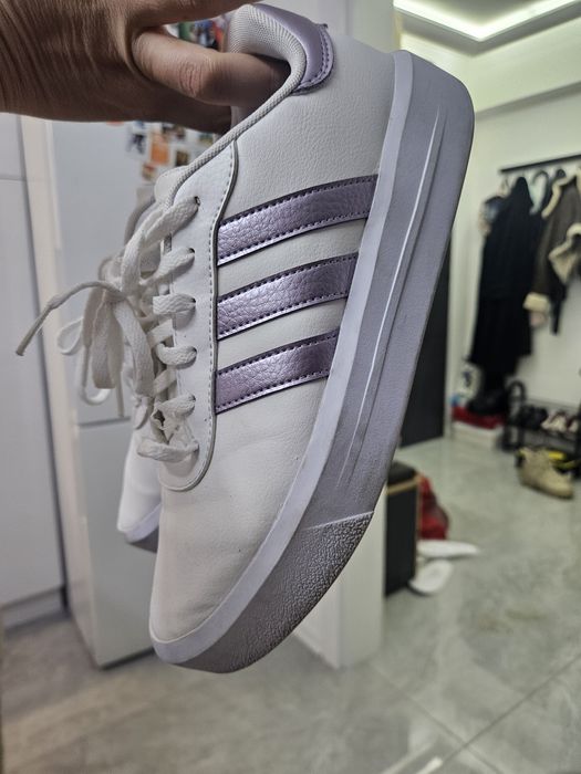 Маратонки Adidas
