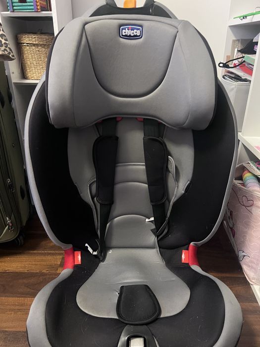Scaun auto Chicco 9-36 kg
