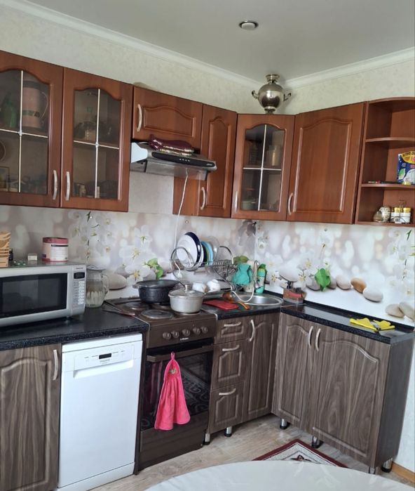 Продается Плита и Кух.Гарнитур