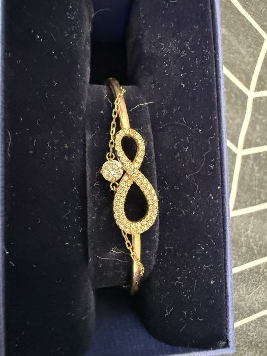 Оригинална гривна Swarovski