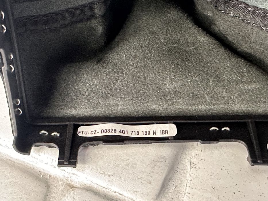 Топка скоростен лост AUDI A6 A7 4G 4G1713139N Оригинална