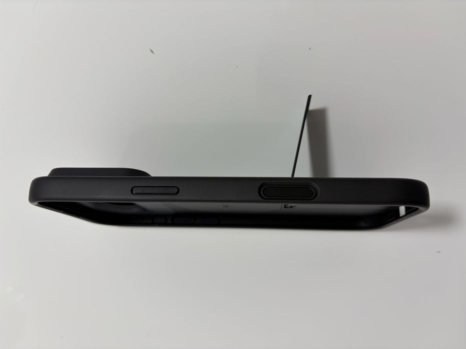 Husa SURITCH iPhone AIR !