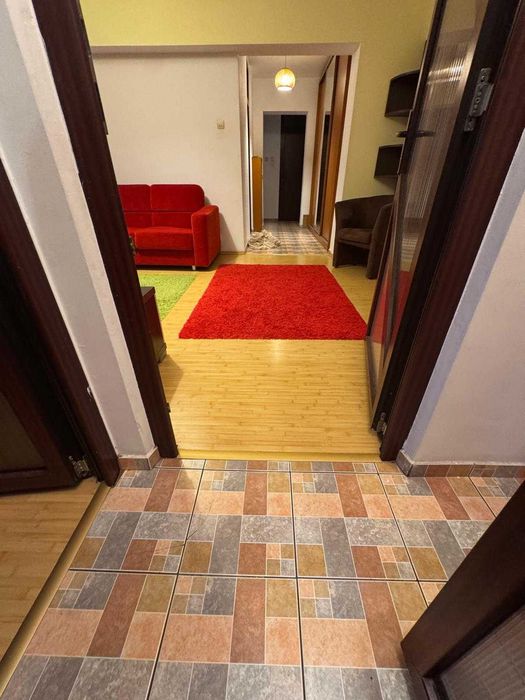 Închiriez apartament 3 camere | 71 mp | Timpuri Noi – Tineretului | 7 min metrou | Renovat | 700 €/lună