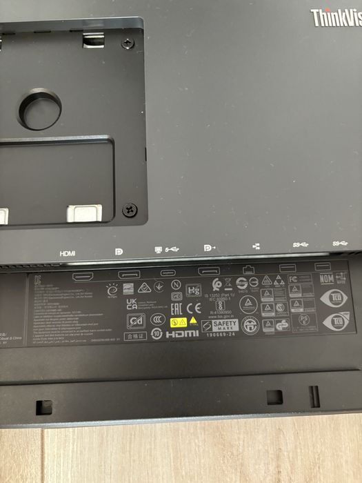 Monitor Profesional Lenovo ThinkVision P24h-20 NOU (2K QHD / IPS / USB-C 75W)