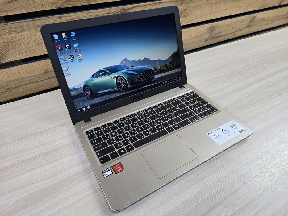 ASUS, 4-х ядерный, SSD 128Gb, Ram 4Gb, в идеале
