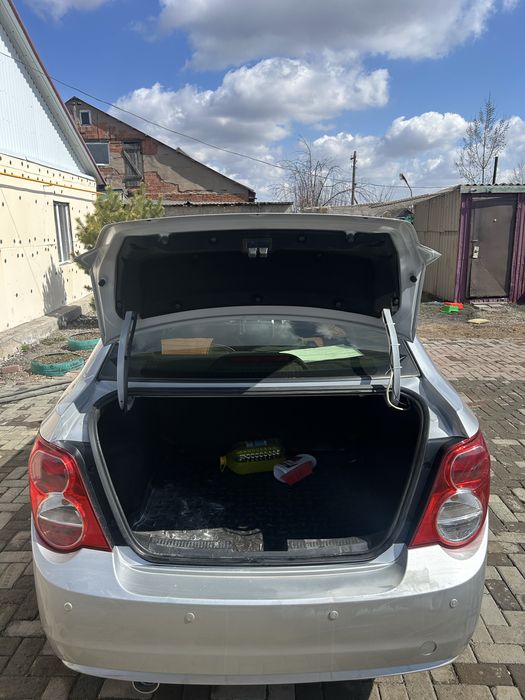 Продам chevrolet aveo 2014 автомат шевроле