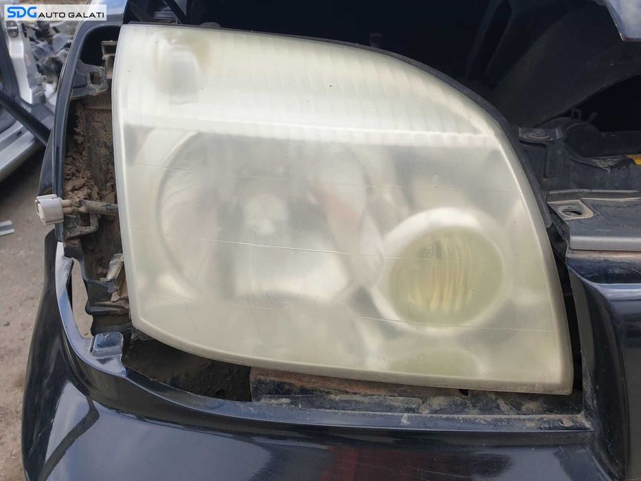 Far Dreapta Nissan X Trail T30 2000 - 2007 [0445]