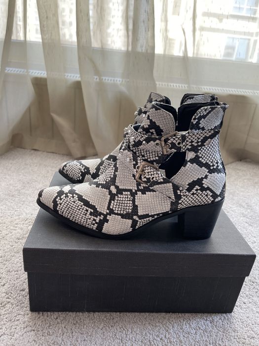 Ботинки демисезонные